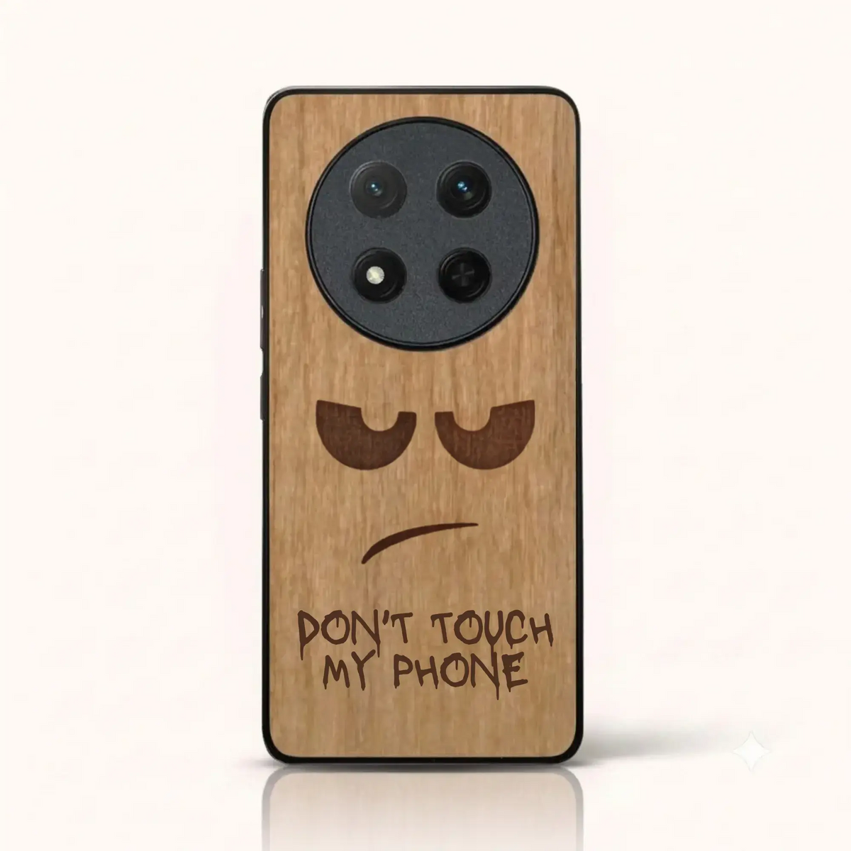 Coque Honor Magic 7 Lite – Don't Touch My Phone en gravure sur bois (Tilleul)