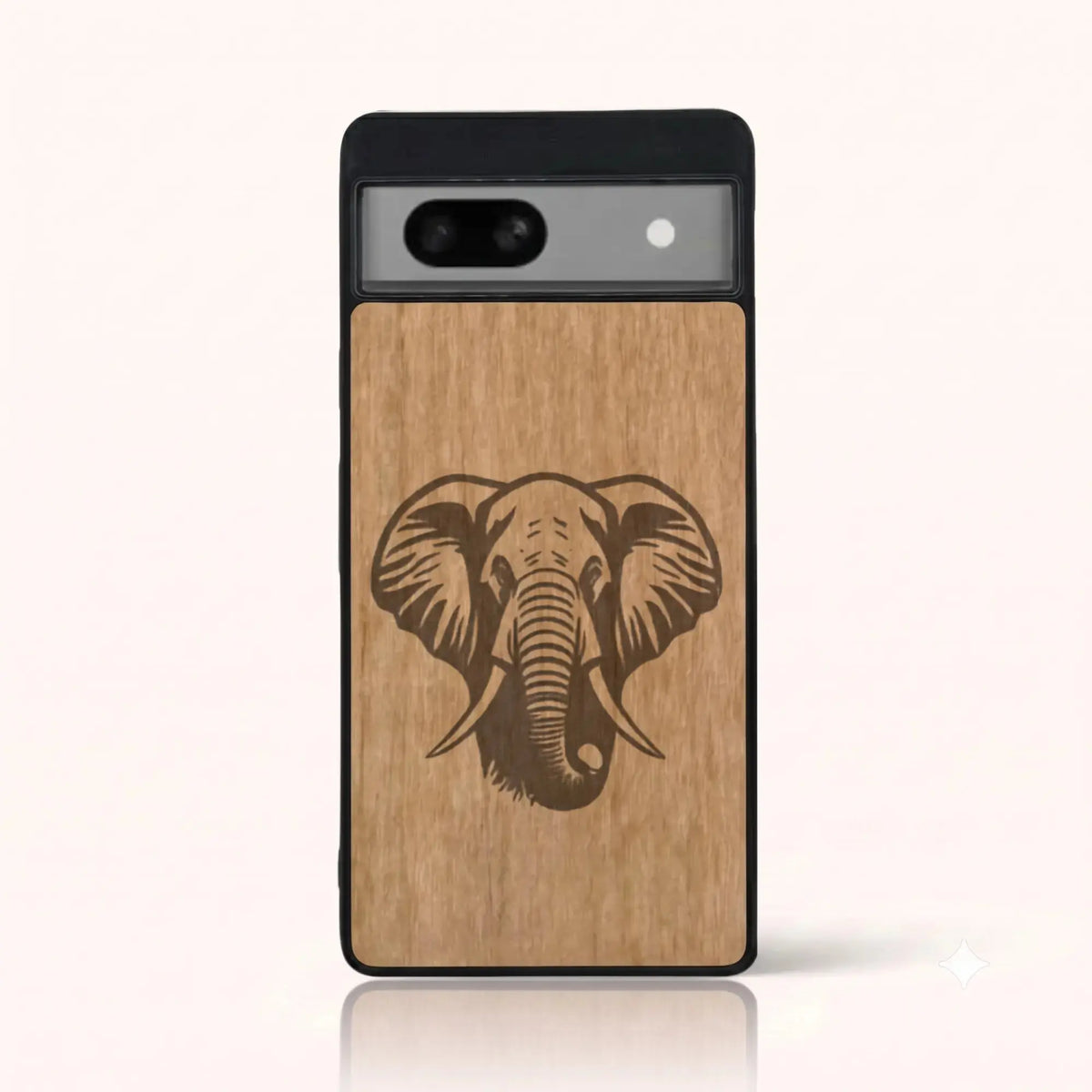 Coque Pixel 7A – Éléphant en bois de tilleul clair