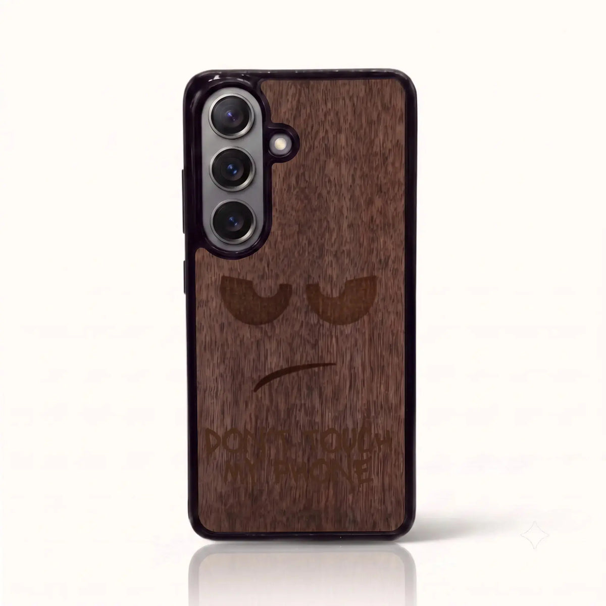 Coque Samsung S26+ – Don't Touch My Phone en bois de noyer foncé