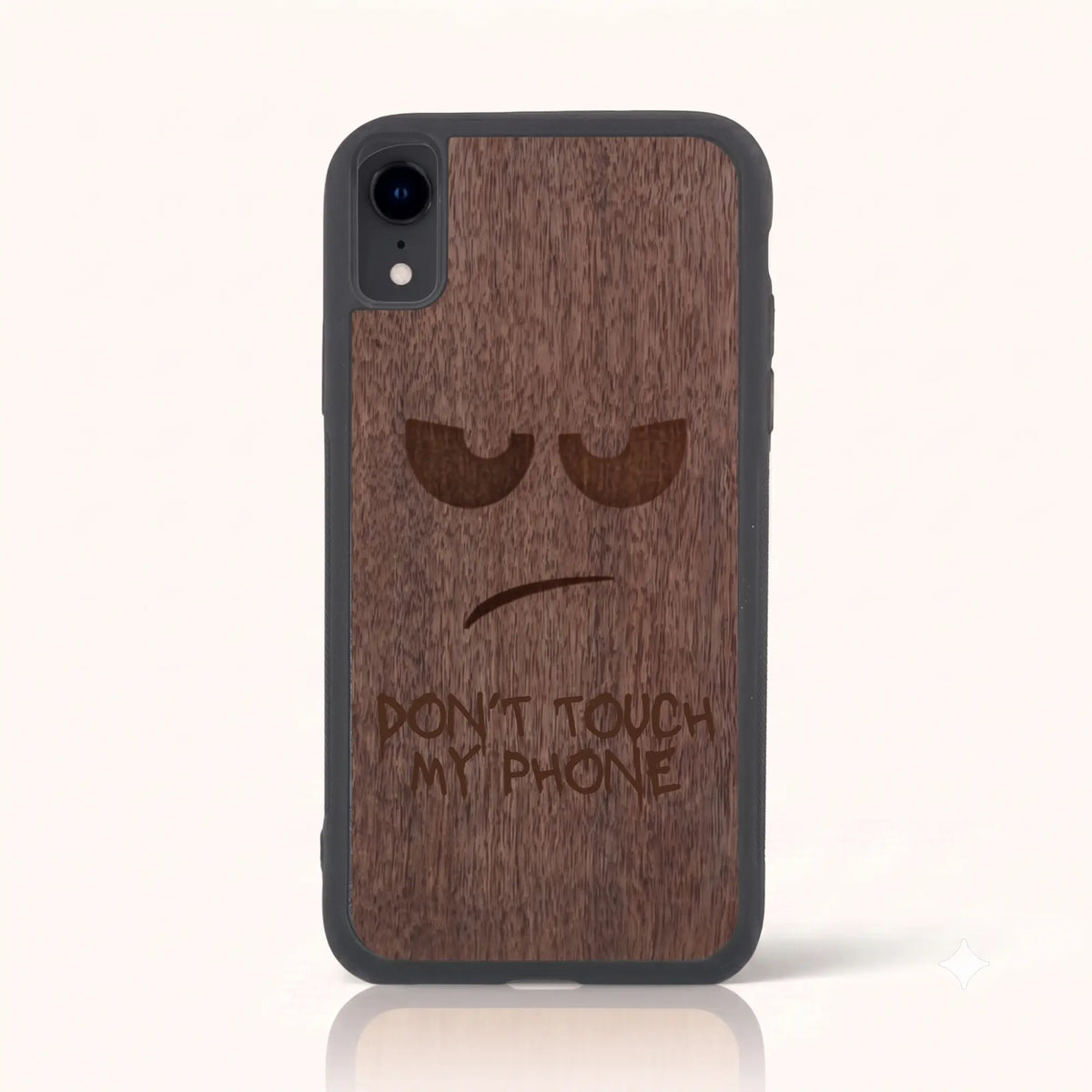 Coque iPhone XR – Don't Touch My Phone en bois de noyer foncé