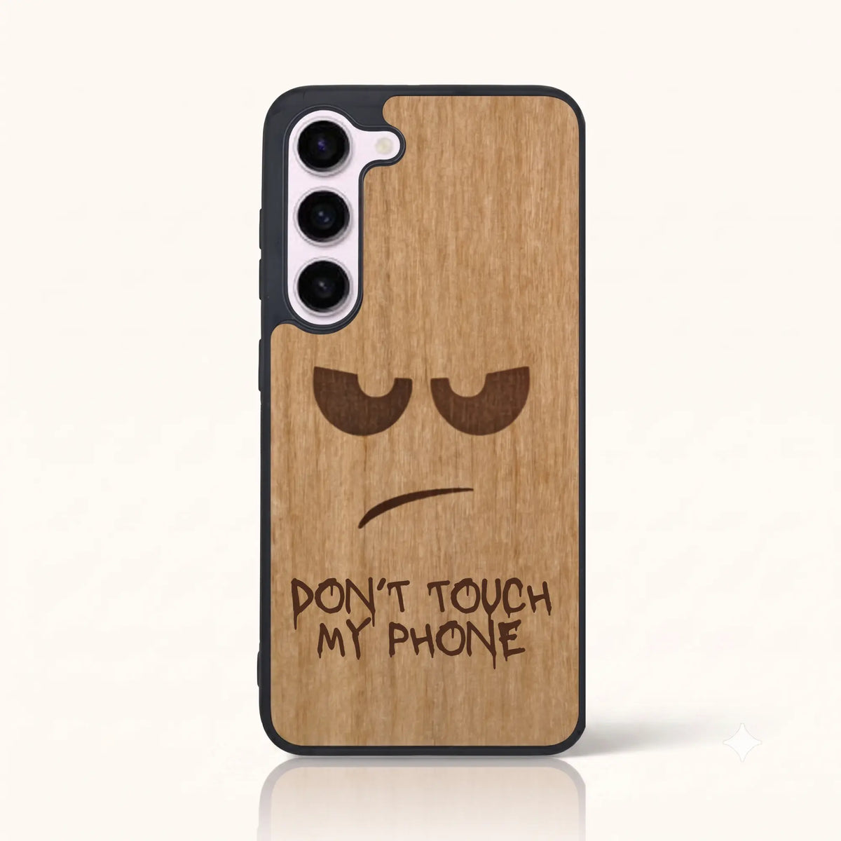 Coque Samsung S23 – Don't Touch My Phone en bois de tilleul clair