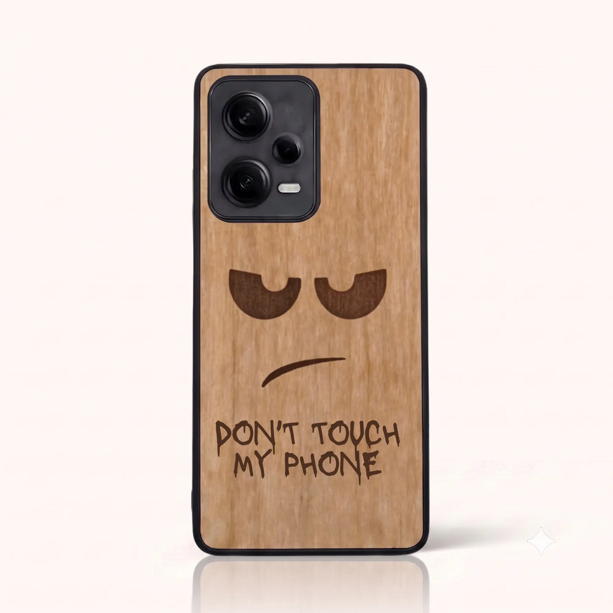 Coque Xiaomi Redmi Note 12 Pro 5G – Don't Touch My Phone en gravure sur bois (Tilleul)
