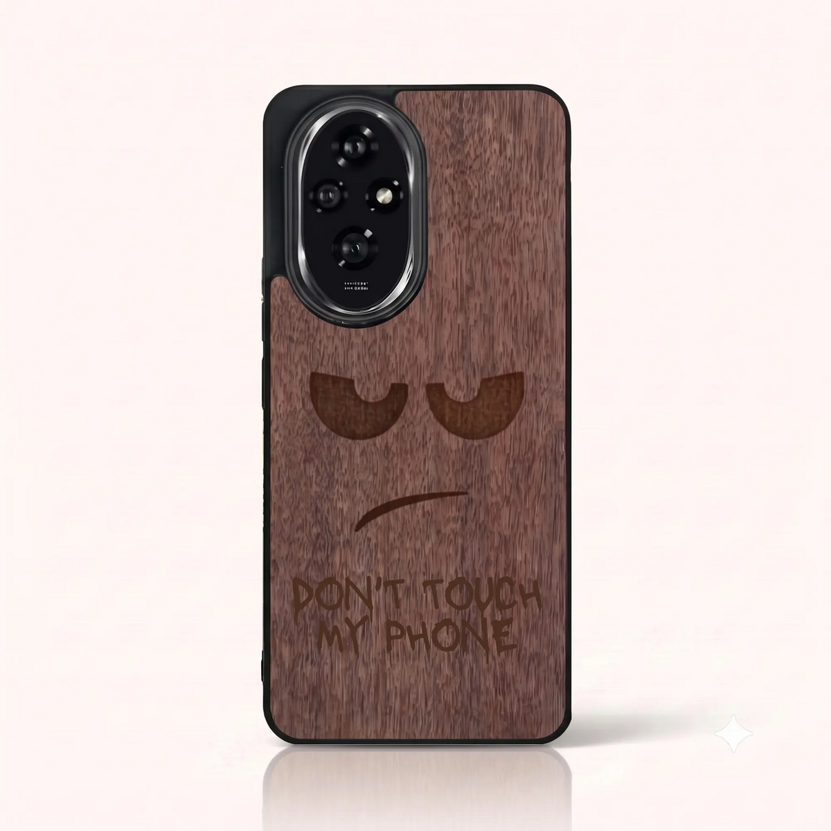 Coque Honor 200 – Don't Touch My Phone en gravure sur bois (Noyer)