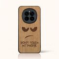 Coque Honor Magic 7 – Don't Touch My Phone en gravure sur bois (Tilleul)