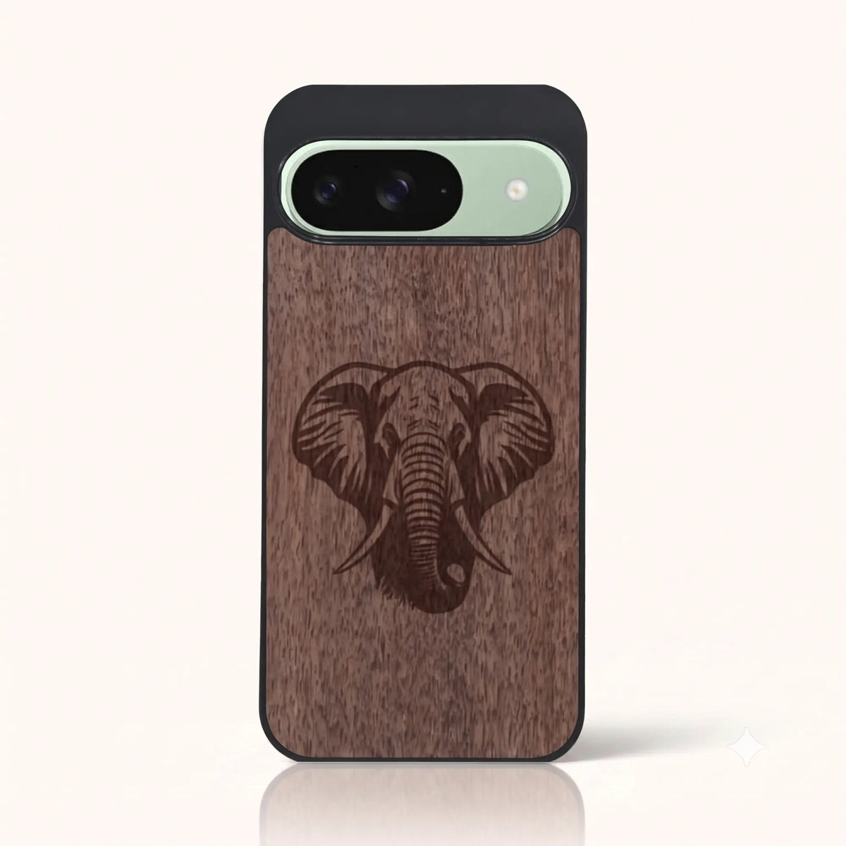 Coque Pixel 9 – Éléphant en bois de noyer foncé