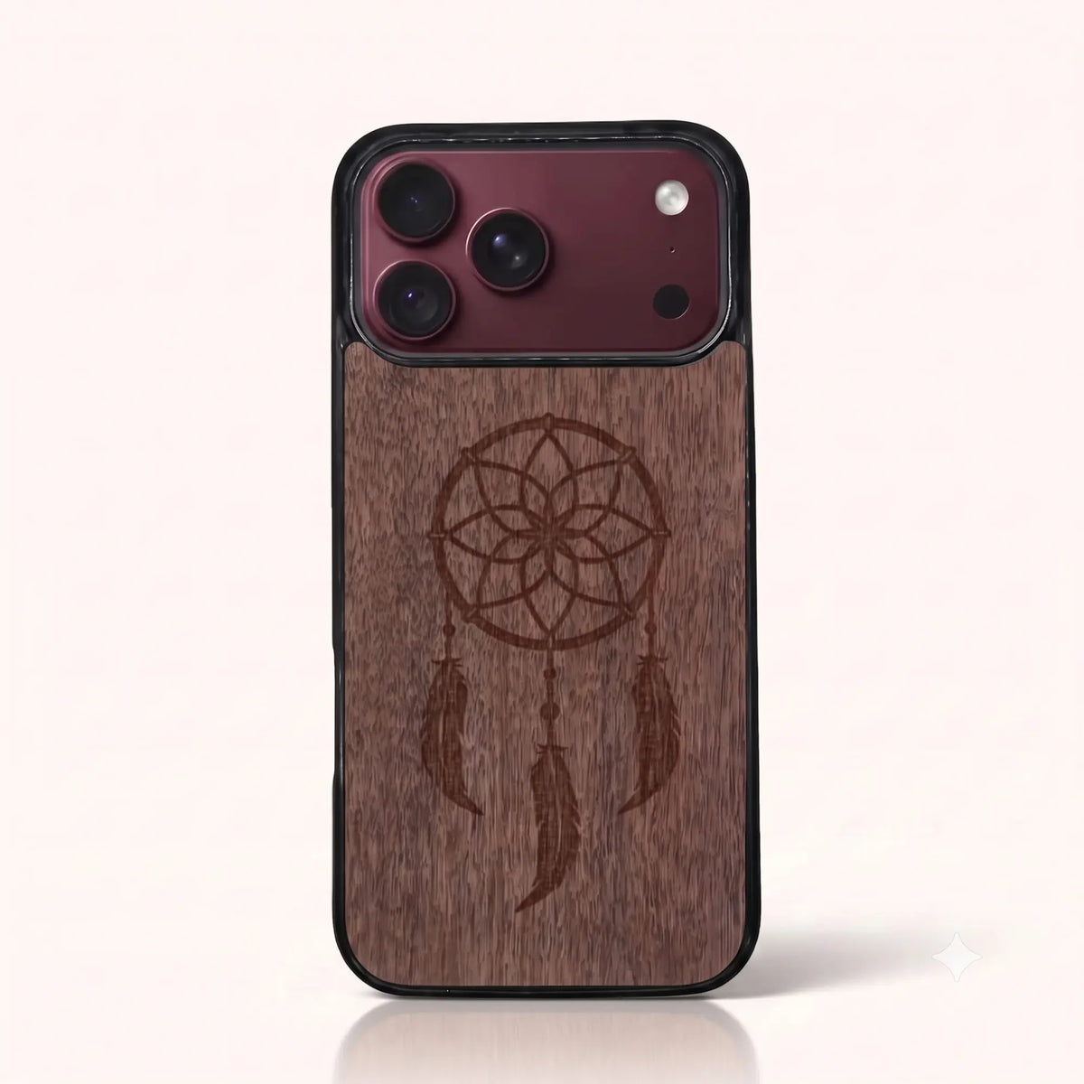 Coque iPhone 18 Pro Max – L'attrape rêve en bois de noyer foncé