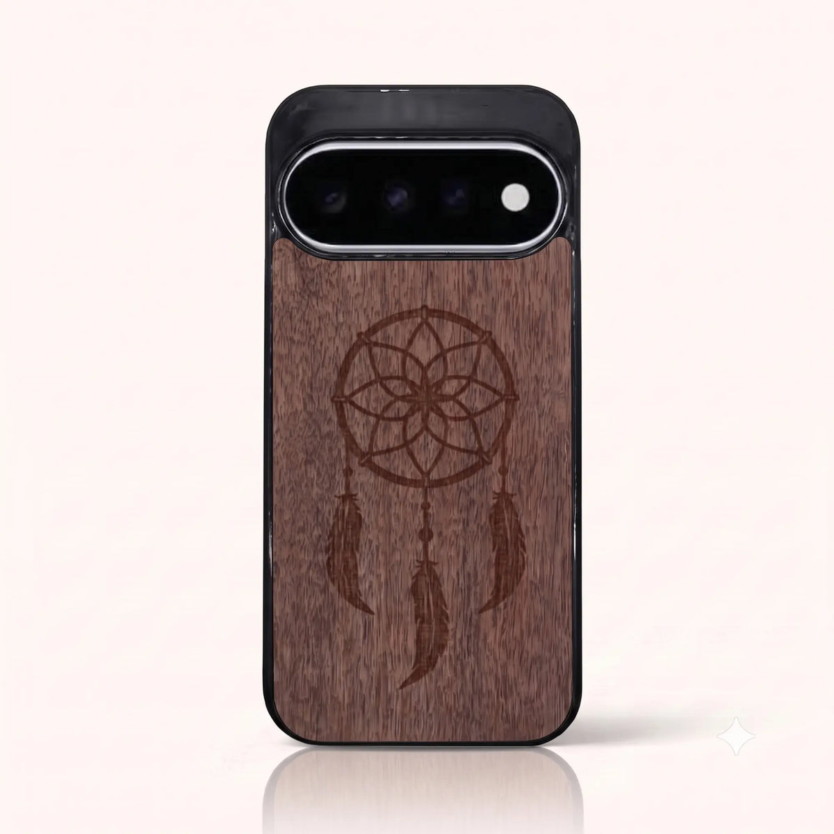 Coque Pixel 11 et 11 Pro – L'attrape rêve en bois de noyer foncé