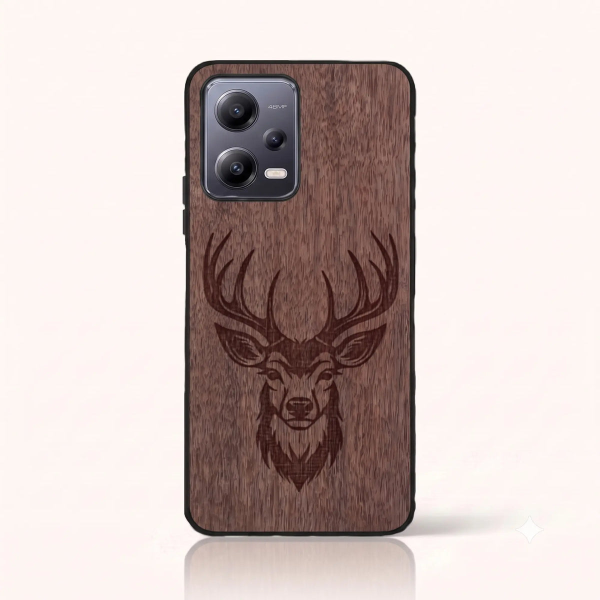 Coque Xiaomi Redmi Note 12 5G – Le Cerf en gravure sur bois (Noyer)