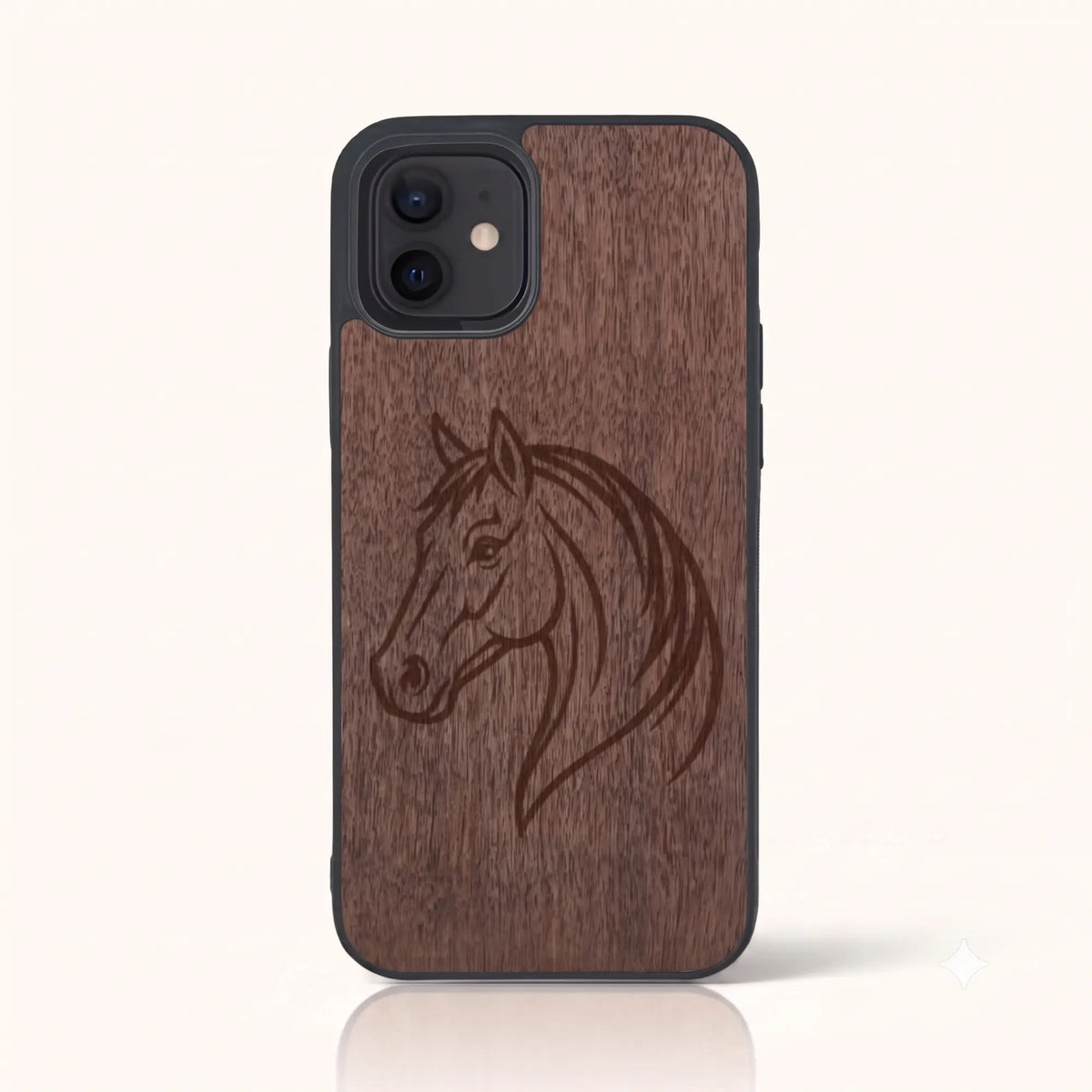 Coque iPhone 11 – Le Cheval en bois de noyer foncé