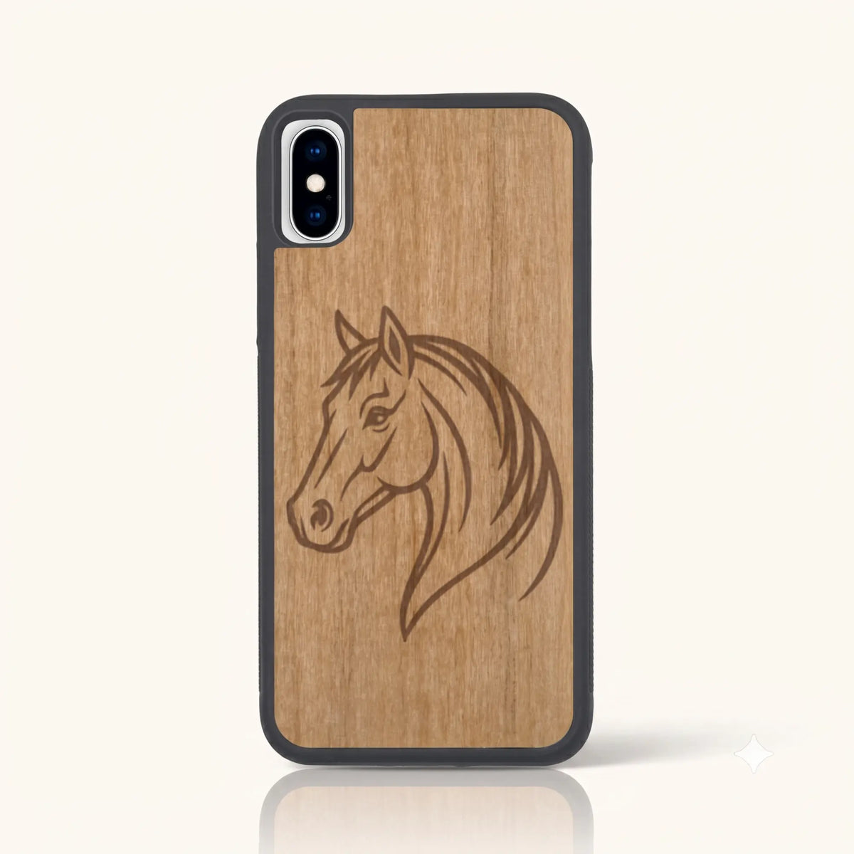 Coque iPhone XS Max – Le Cheval en bois de tilleul clair