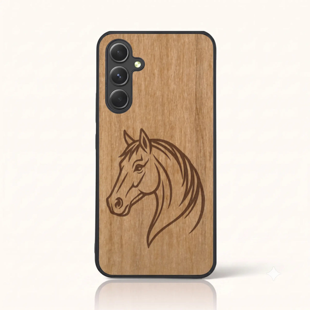 Coque Samsung A54 – Le Cheval en bois de tilleul clair