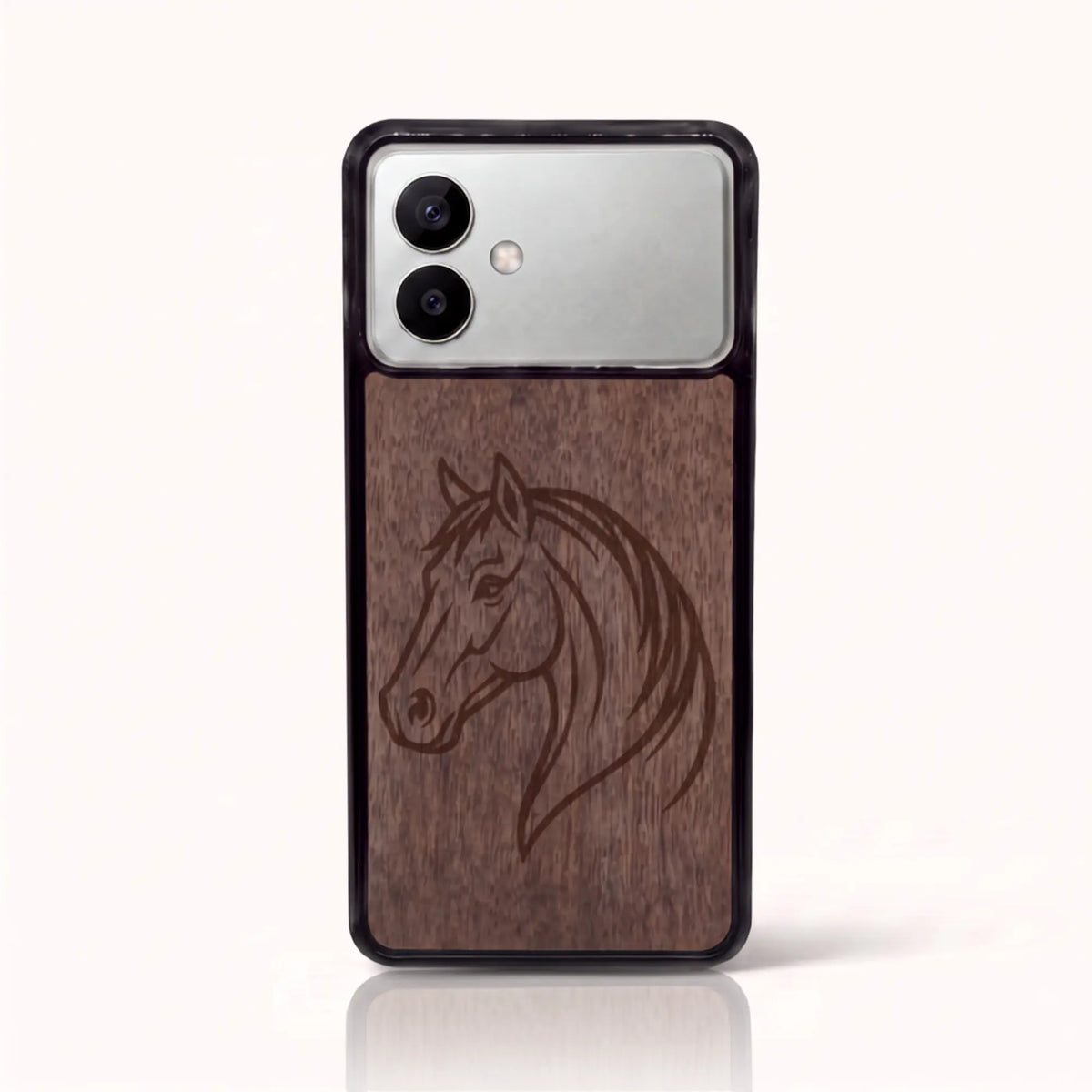 Coque Samsung S26 Edge – Le Cheval en bois de noyer foncé