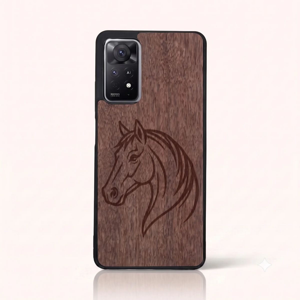 Coque Xiaomi Redmi Note 11 Pro 5G et 4G – Le Cheval en gravure sur bois (Noyer)