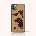 Coque iPhone 11 Pro – Le Planisphère en marqueterie de bois