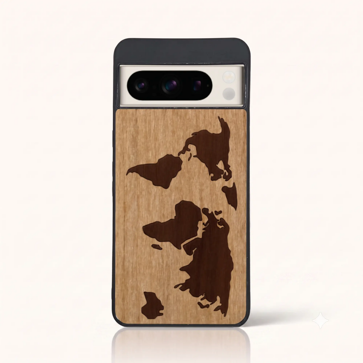 Coque Pixel 8 Pro – Le Planisphère en marqueterie de bois